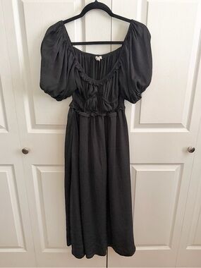 dRA Los Angeles Black Puff-Sleeve Midi Dress